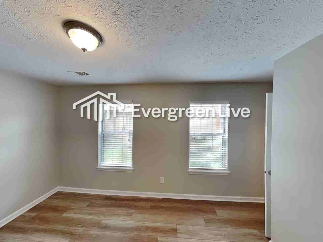 8108 Fieldstream Way - Photo 6 of 18