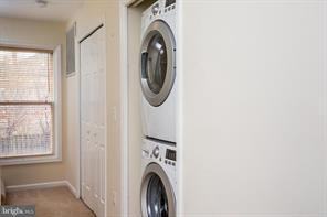 524 Saint Mary St #1 - Photo 5 of 10