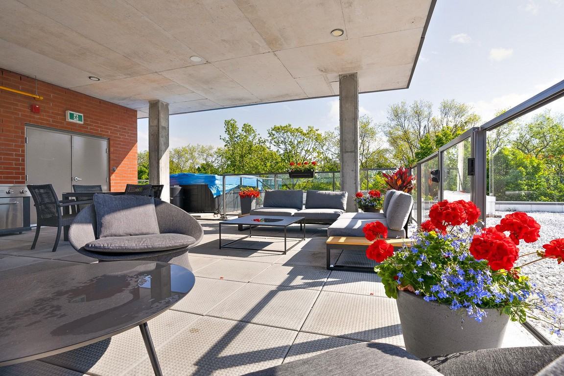 9801 Rue Ceres - Douek.ca - Photo 6 of 41