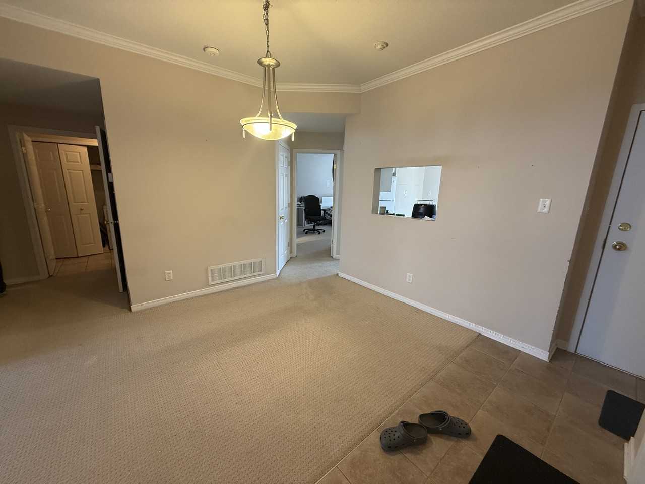 7-190 Rustic Hills Crescent - Photo 5 of 11