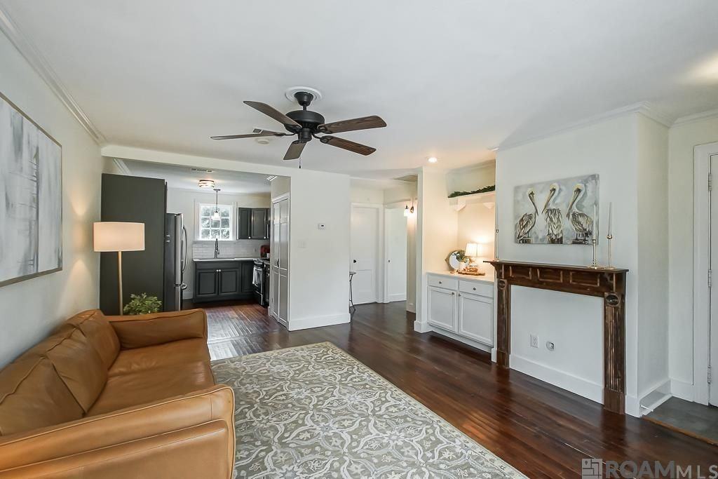 4752 Palm St - Photo 4 of 13