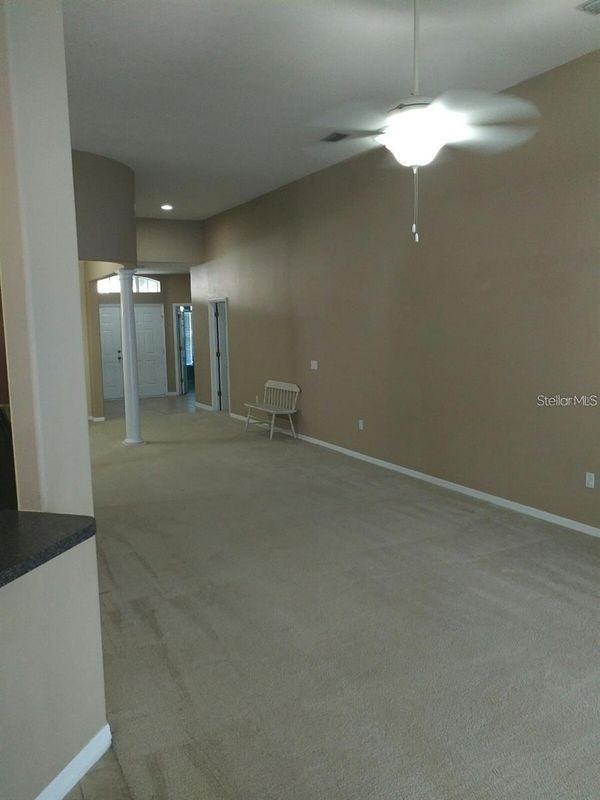 5804 Justicia Loop - Photo 3 of 17