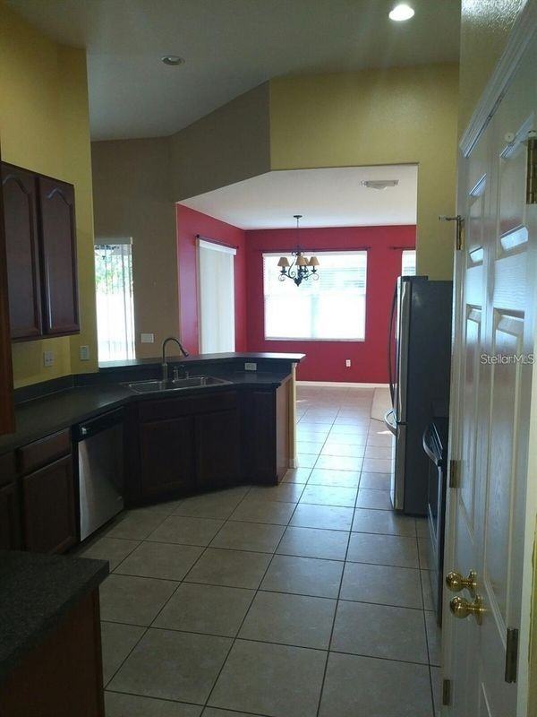 5804 Justicia Loop - Photo 5 of 17