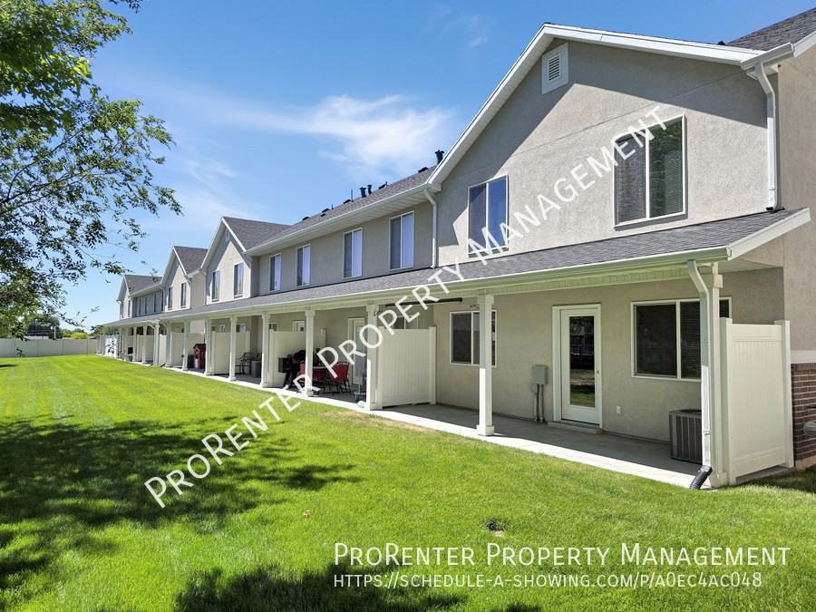 1811 W 675 N - Photo 2 of 20