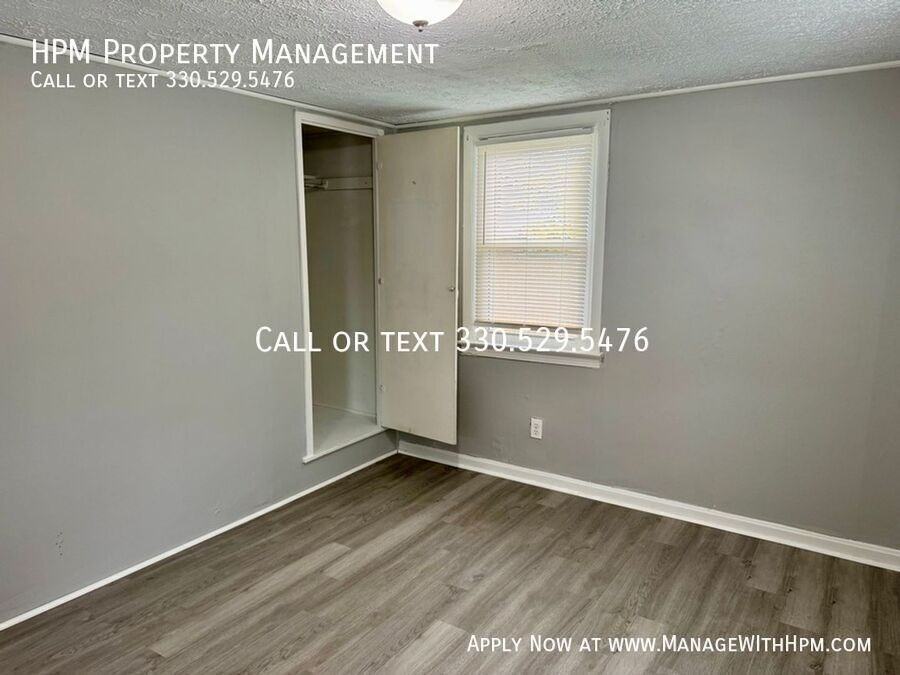 701 Rainbow Dr - Photo 5 of 11