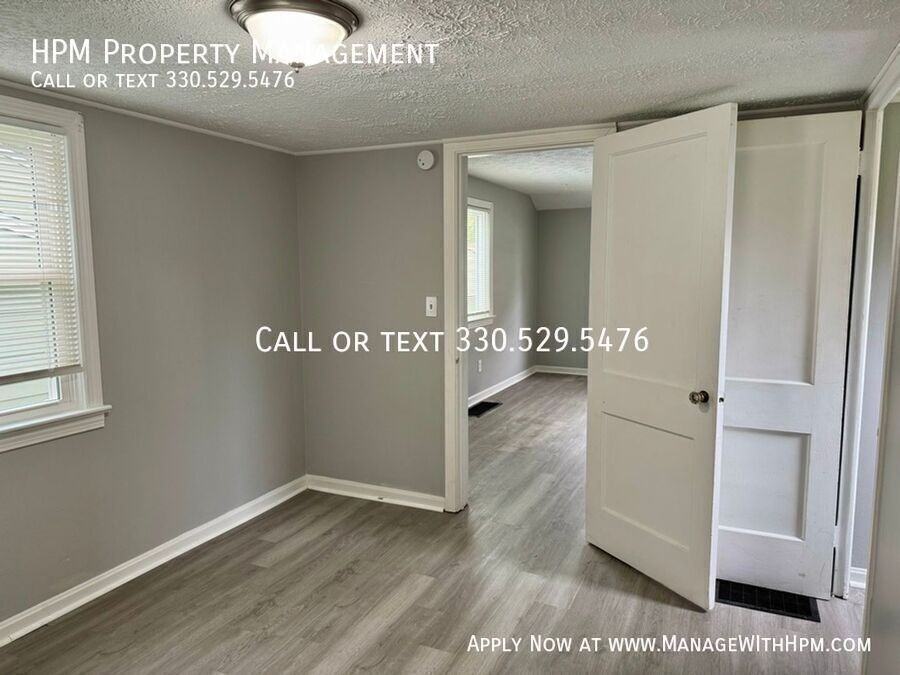 701 Rainbow Dr - Photo 6 of 11