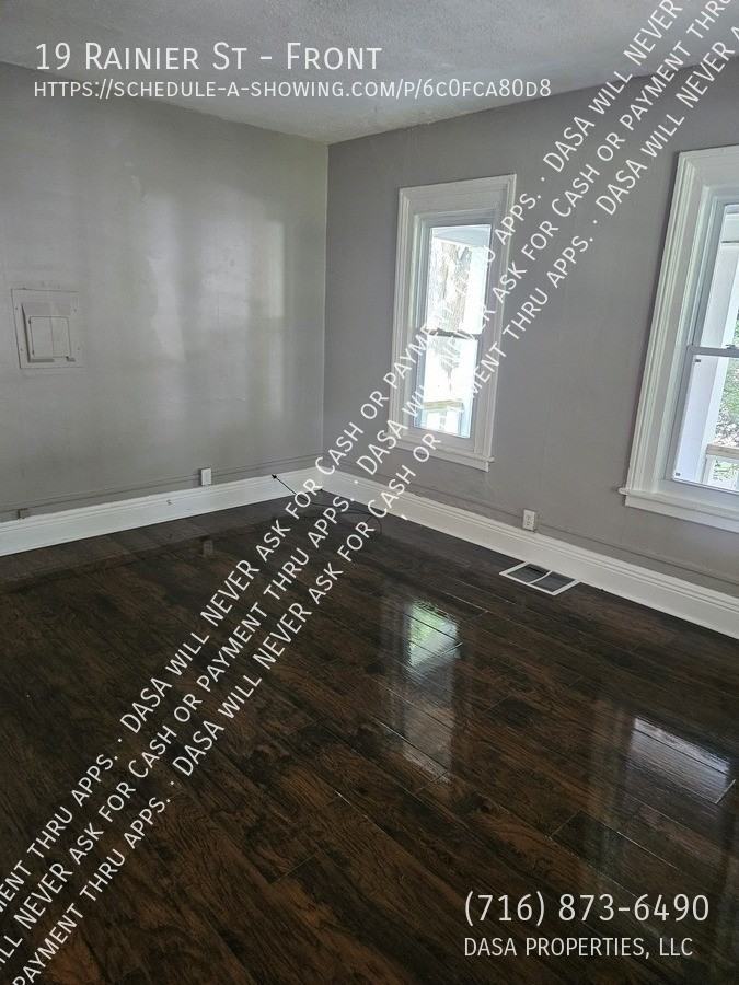 19 Rainier St - Photo 2 of 9