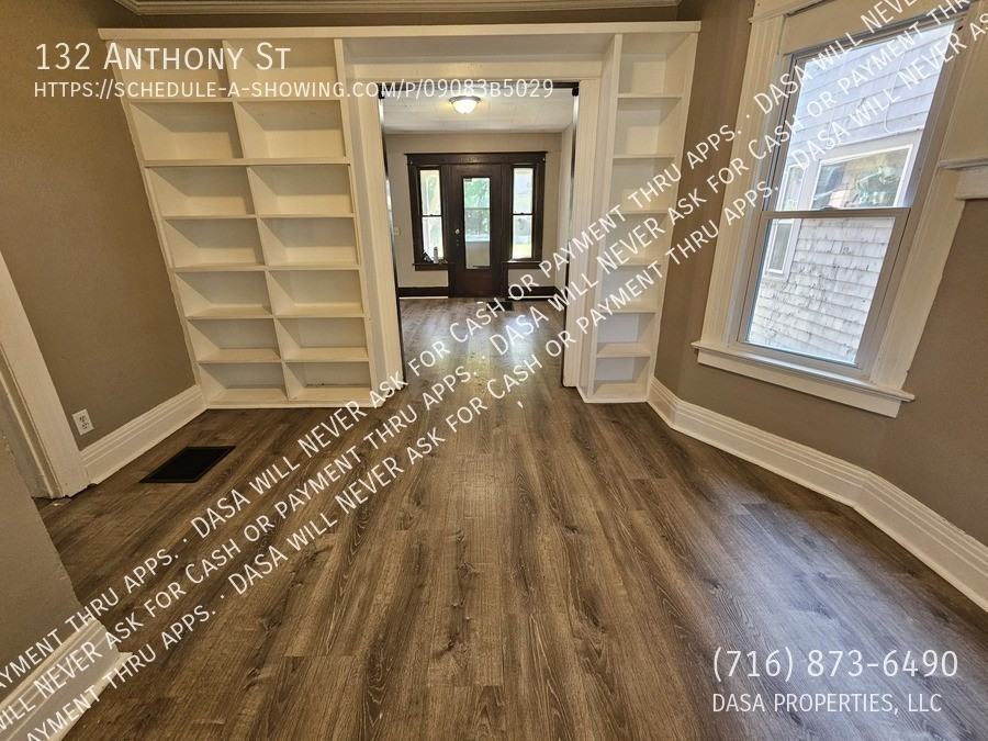 132 Anthony St - Photo 6 of 18