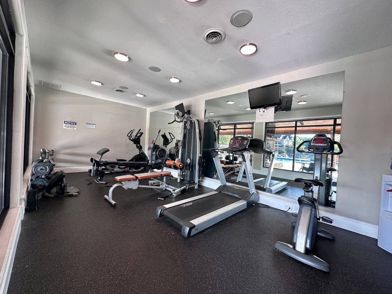 Maple Sunset Apartment Homes - Photo 5 of 50
