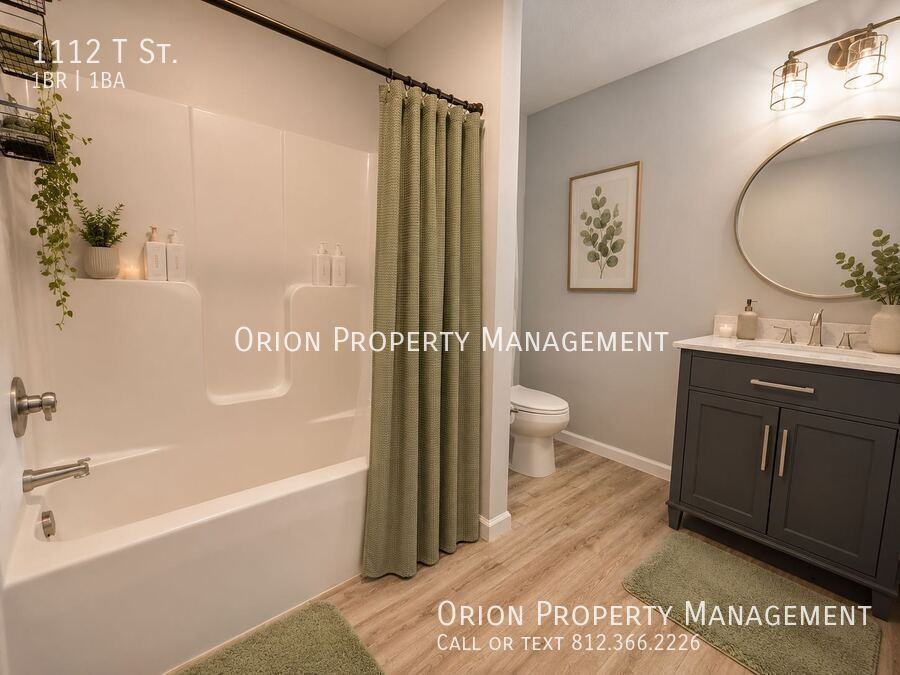 1112 T St - Photo 7 of 7