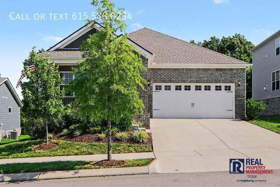 1029 Ewell Farm Cir - Photo 2 of 41