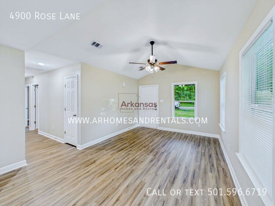 4900 Rose Ln - Photo 2 of 14