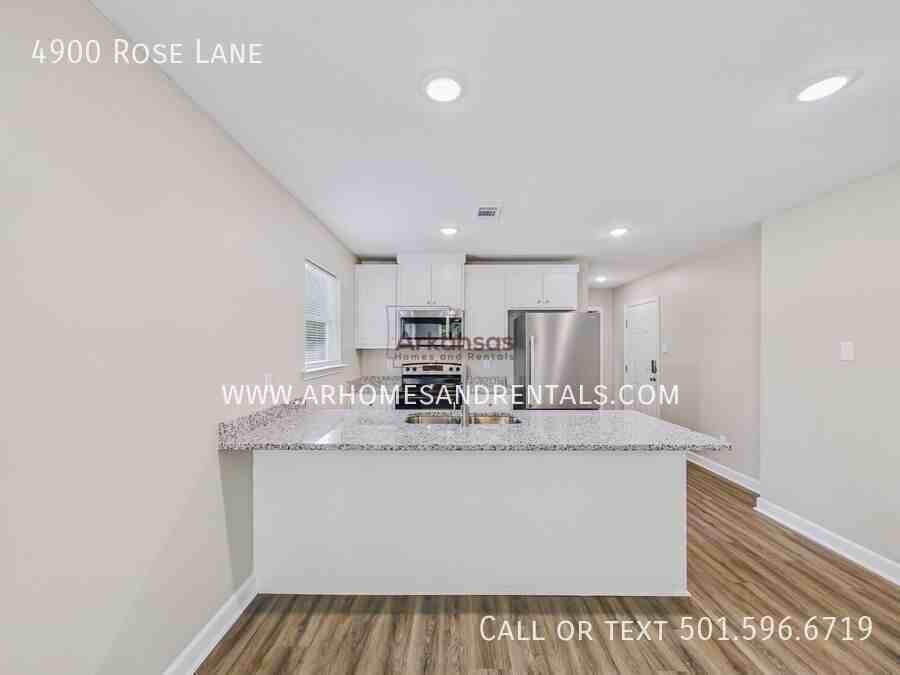 4900 Rose Ln - Photo 4 of 14