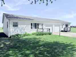 featured image of 206 East Elm Street #206