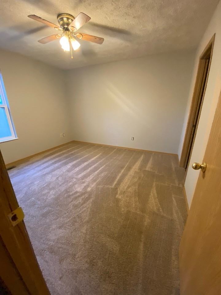 520 W Nichols St #104 - Photo 7 of 9