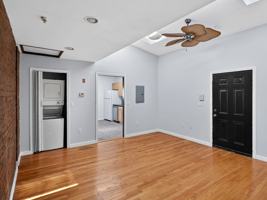 featured image of 831 Chapel St