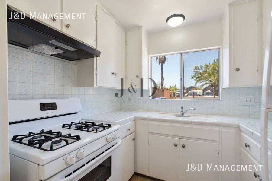 2248 Ocean View Blvd #4 - Photo 6 of 20