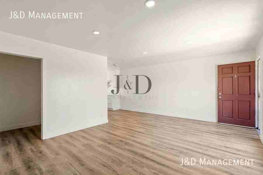 2248 Ocean View Blvd #5 - Photo 4 of 24