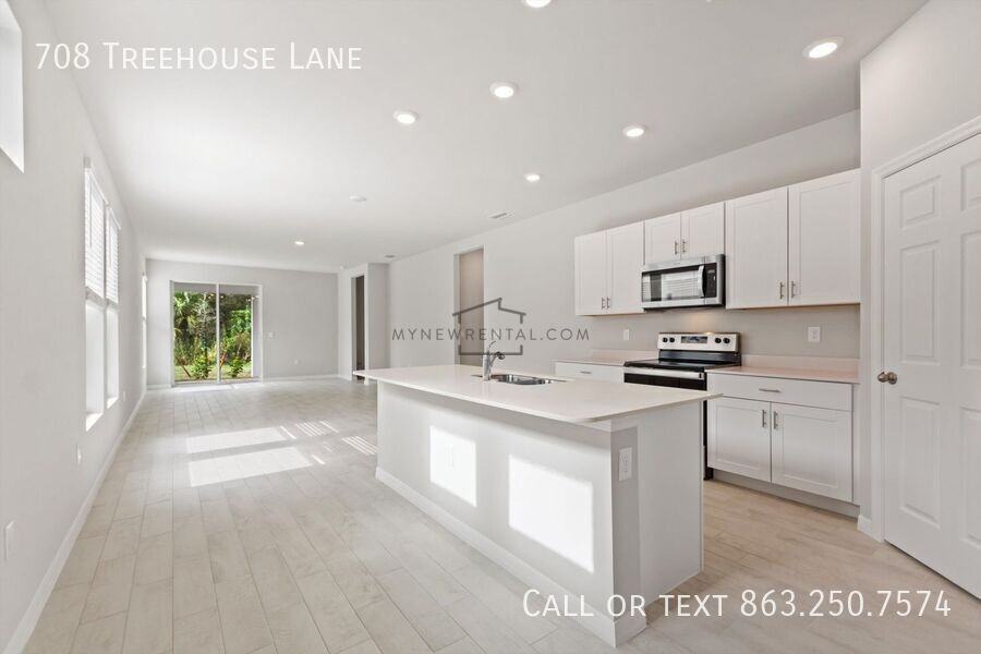 708 Treehouse Ln - Photo 6 of 26