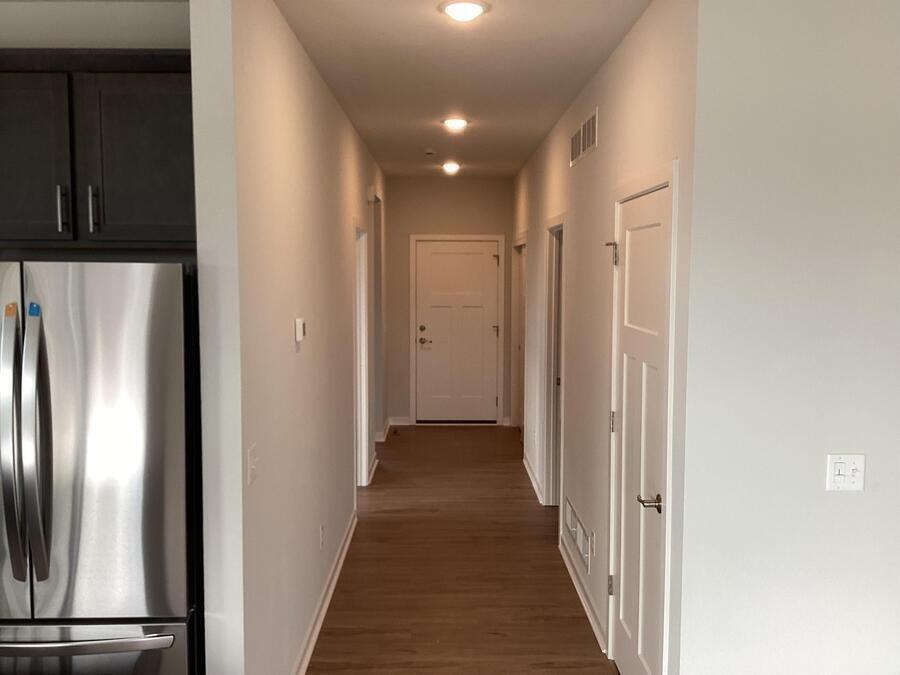 N161W21803 Daisy Dr - Photo 5 of 19