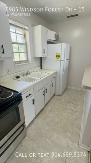 5985 Windsor Forest Dr #15 - Photo 2 of 8