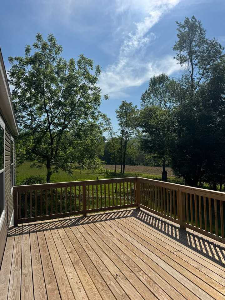 465 Royal Manor Rd ## 7 - Photo 2 of 11