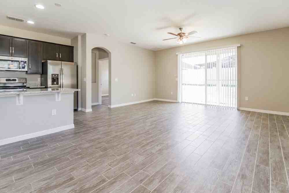 4850 Grand Vista Ln - Photo 6 of 16