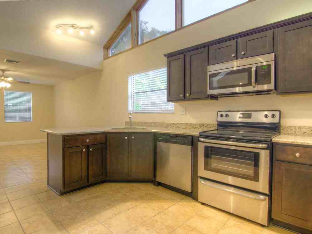 13522 Exotica Ln - Photo 7 of 15