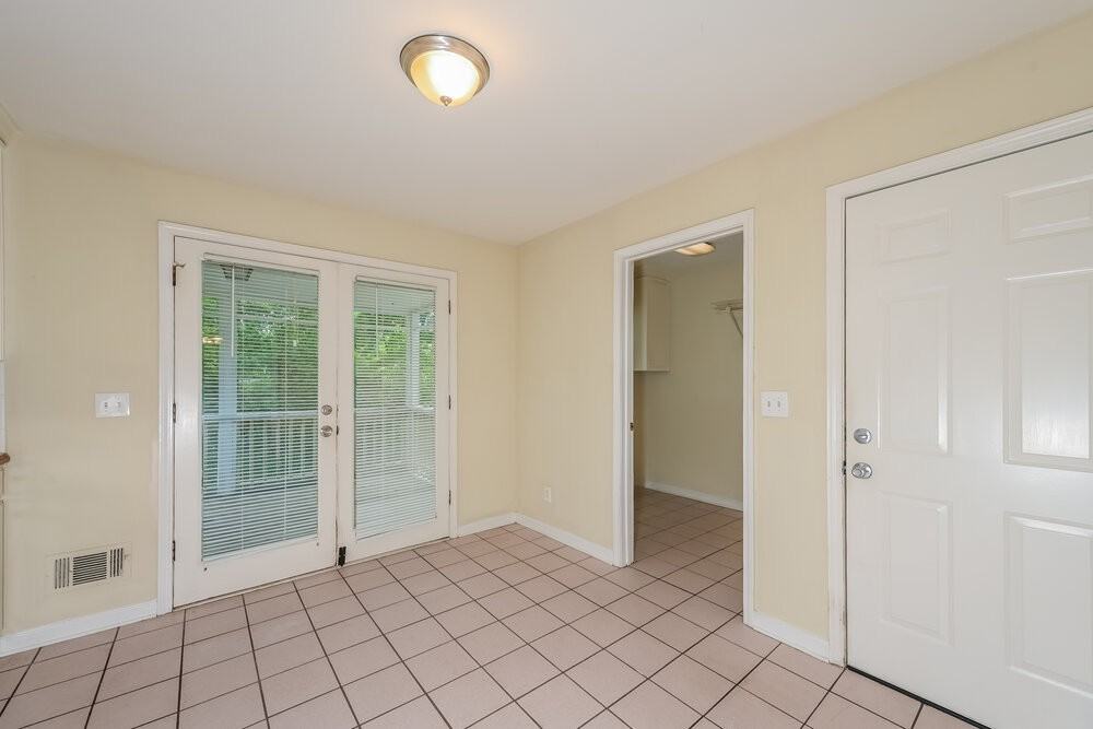 521 Sequoia Ct - Photo 6 of 17