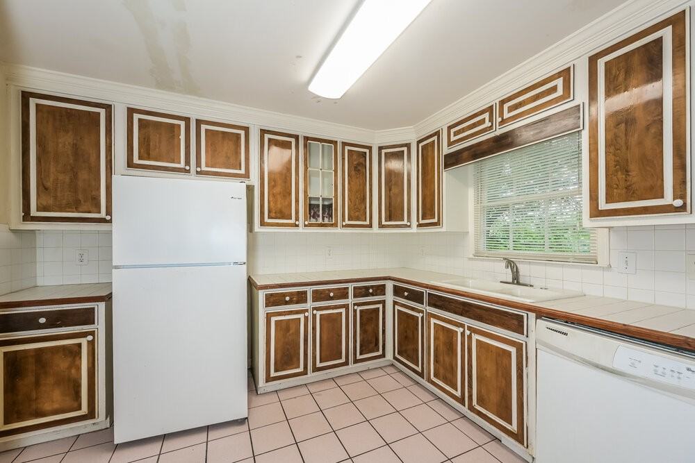 521 Sequoia Ct - Photo 7 of 17
