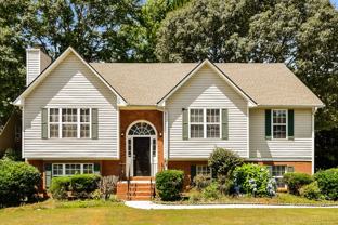 976 Masters Ln - Photo 1 of 1
