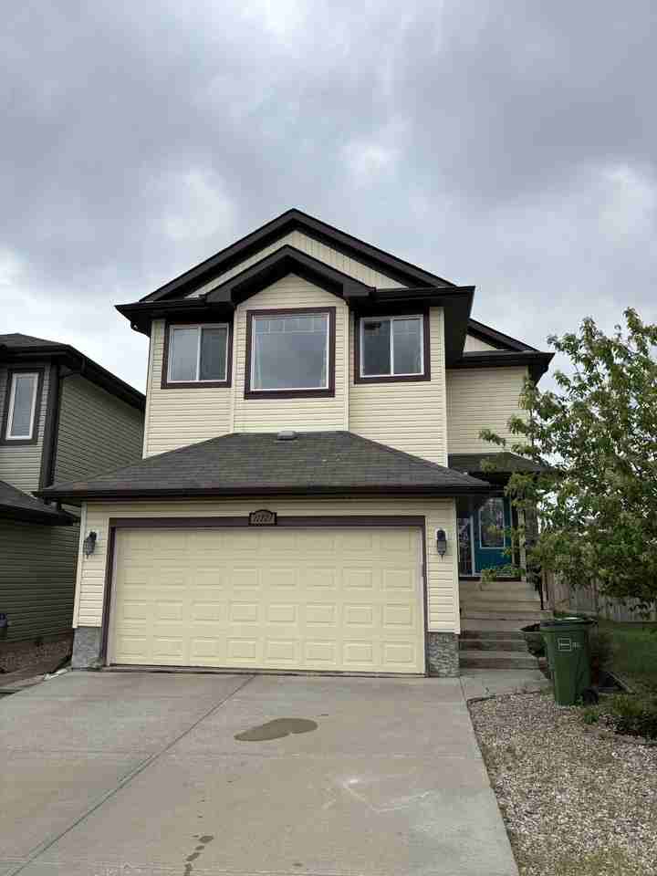 3 Bedroom, 2.5 Bathroom Main Floor Home | SF341 - Photo 2 of 18