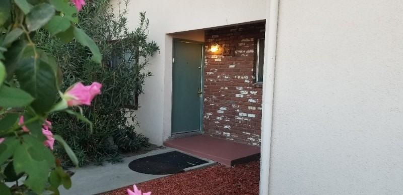1019 S Demaree St - Photo 2 of 31