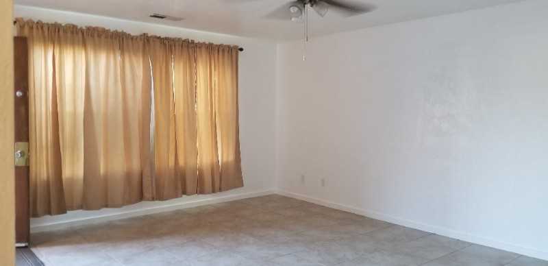 1019 S Demaree St - Photo 3 of 31