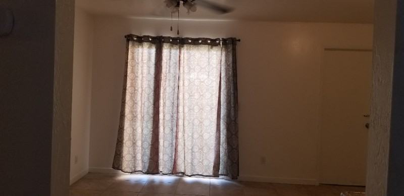 1019 S Demaree St - Photo 6 of 31
