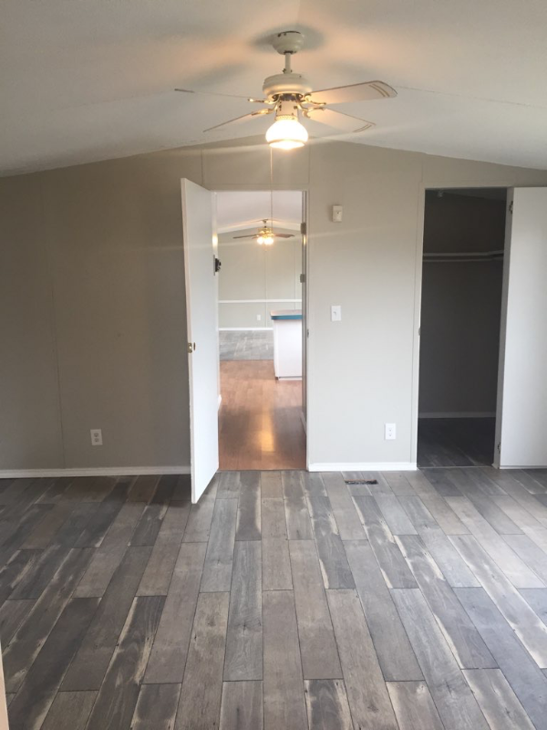 12227 Potranco Rd #3 - Photo 4 of 5