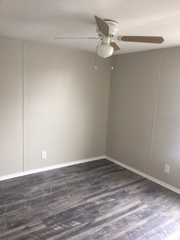 12227 Potranco Rd #3 - Photo 5 of 5