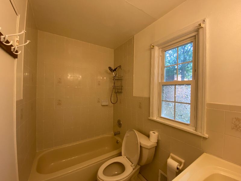 3 Stanford Dr #4A - Photo 4 of 7