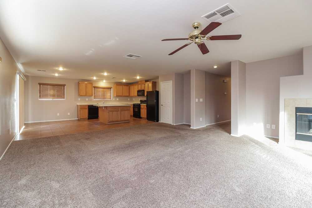 3433 Palatine Hills Ave - Photo 3 of 17