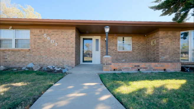5601 Granada Dr - Photo 2 of 8