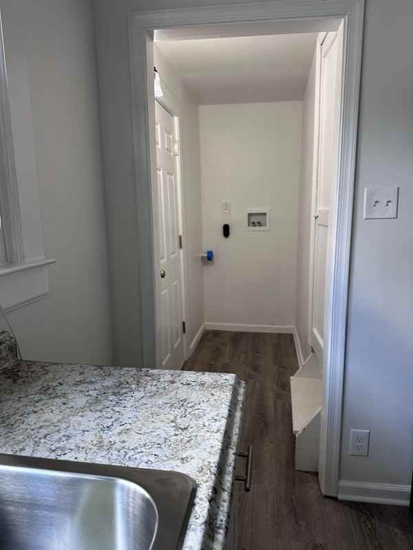 712 Glen Rd - Photo 7 of 16