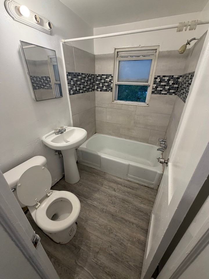 13600 Southfield Fwy - Photo 6 of 15