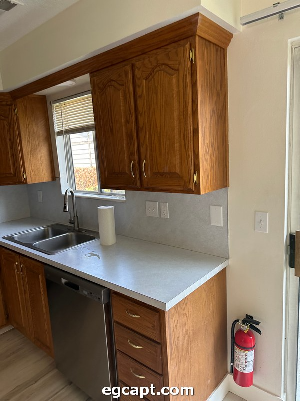 1249 Northeast #4 - Photo 2 of 12