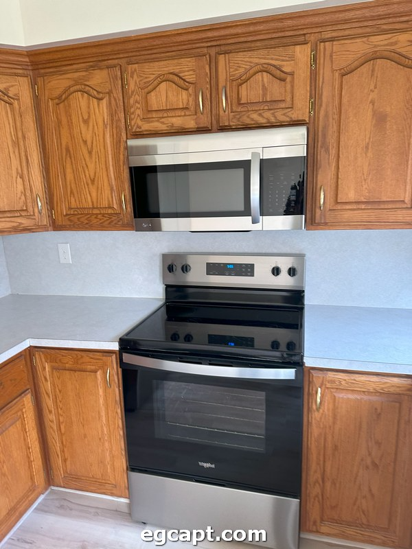 1249 Northeast #4 - Photo 3 of 12