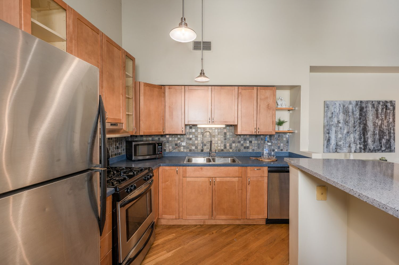 900 S Wabash Ave #705 - Photo 7 of 12