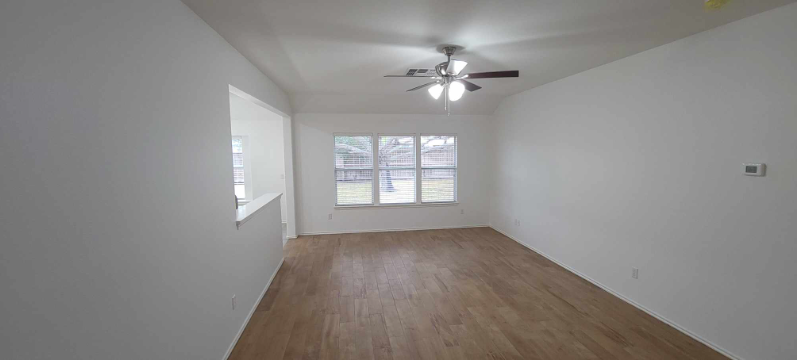 1105 La Mirada - Photo 3 of 12