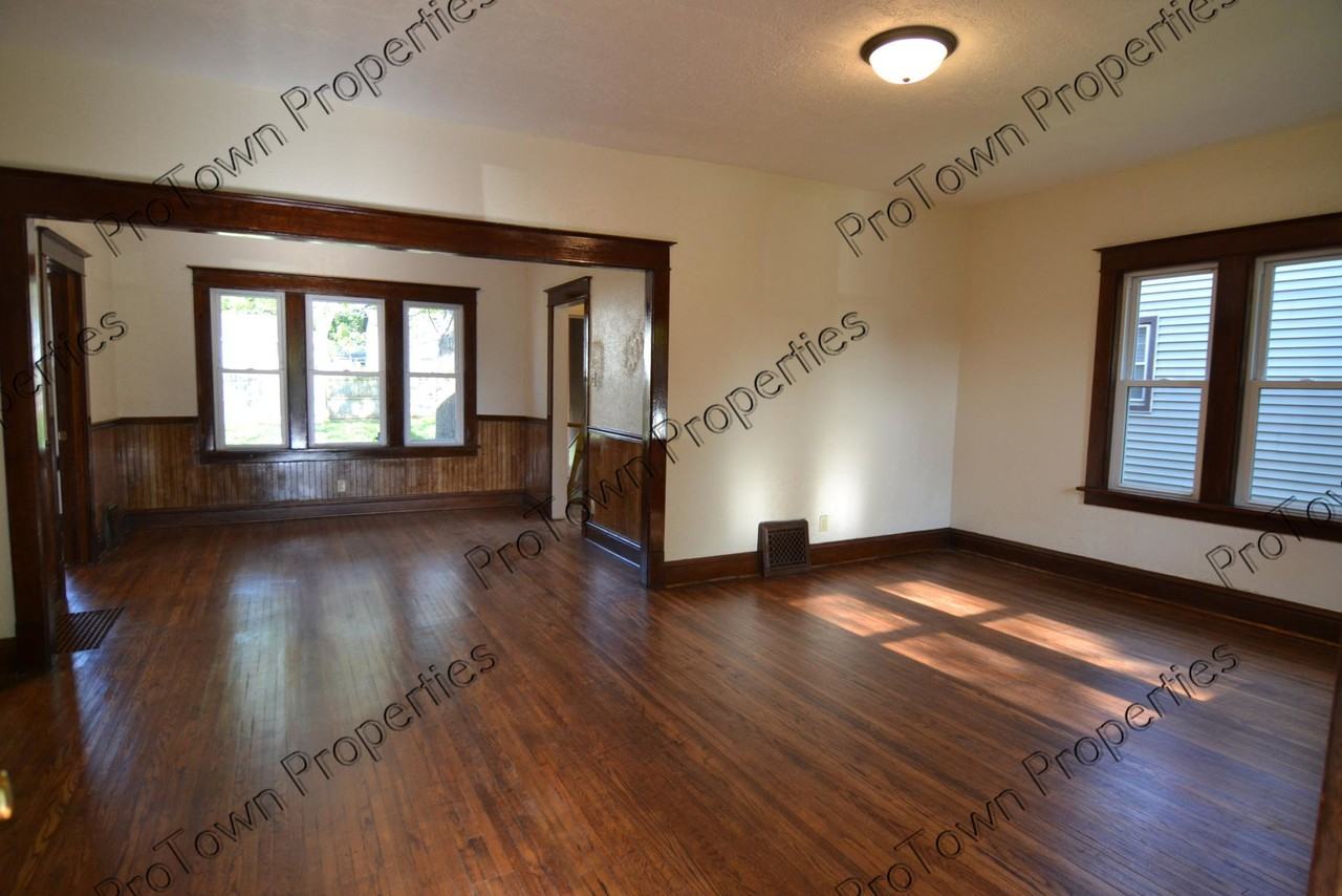 609 Ida Street - Photo 2 of 7