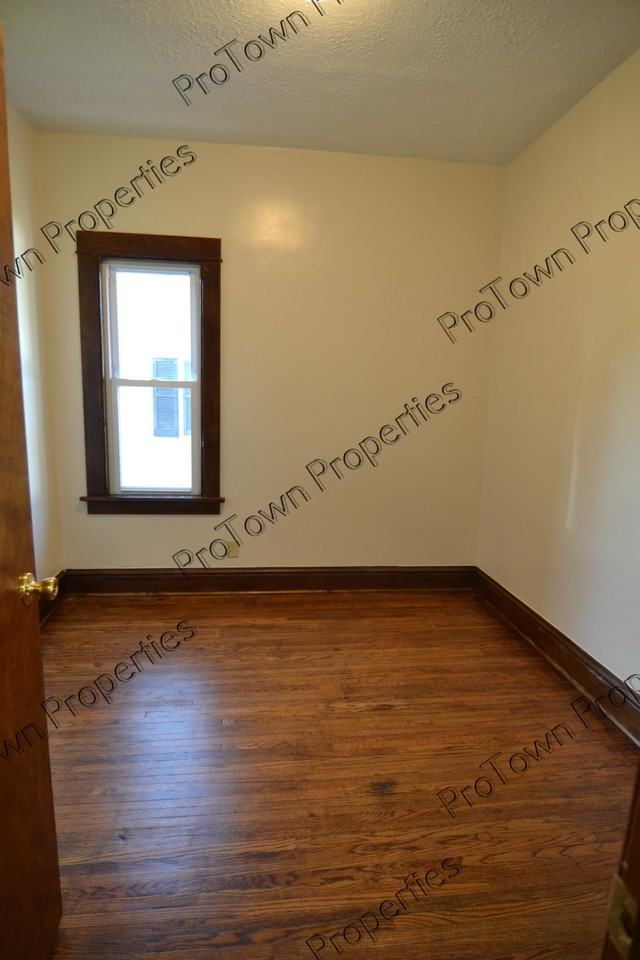 609 Ida Street - Photo 6 of 7