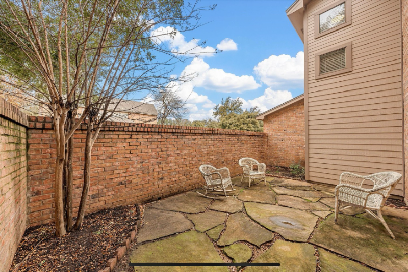 125 Pleasant Grove Ln - Photo 2 of 20