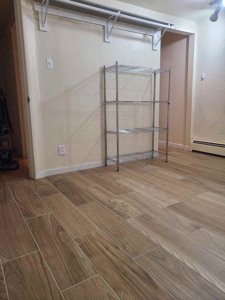 4437 Clipper Ct - Photo 2 of 8